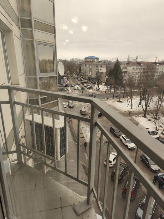 Оренда однокімнатної великої квартири в новобудові. ЖК премьер холл