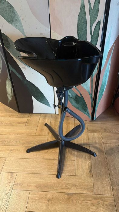 Myjka fryzjerska przenośna czarna jak nowa