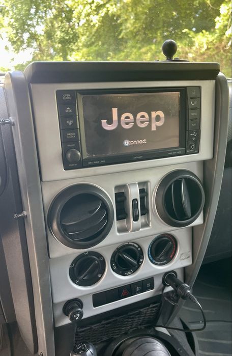 Jeep Wrangler Unlimited — fotografia 6