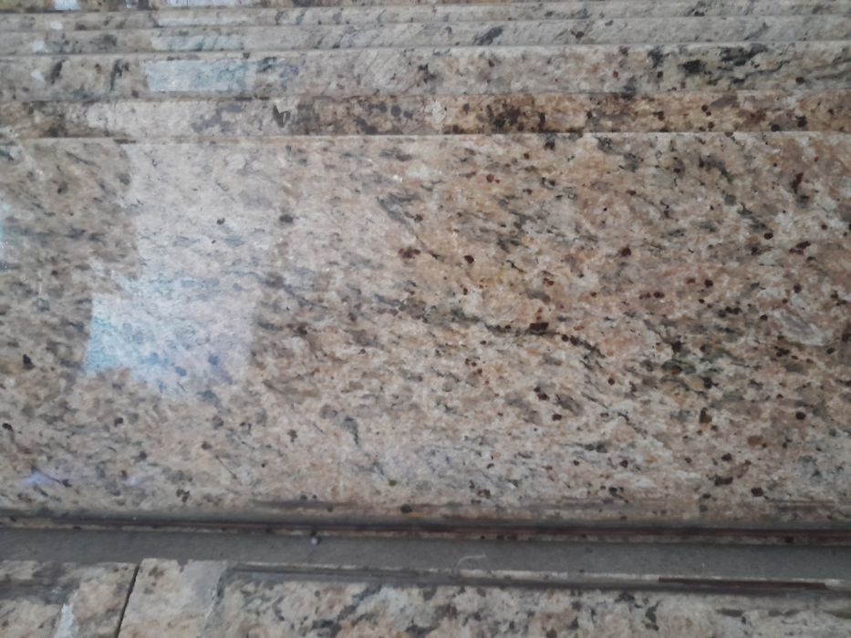 Parapety granitowe