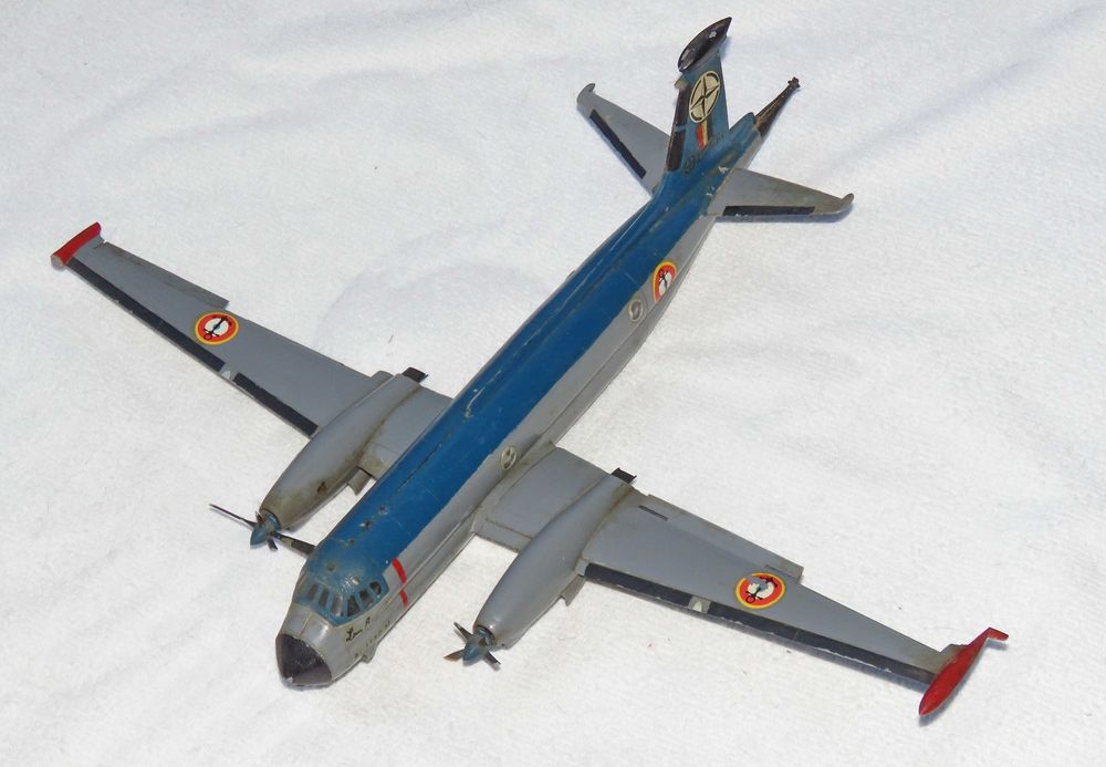 3 aviões miniaturas antigos e raros