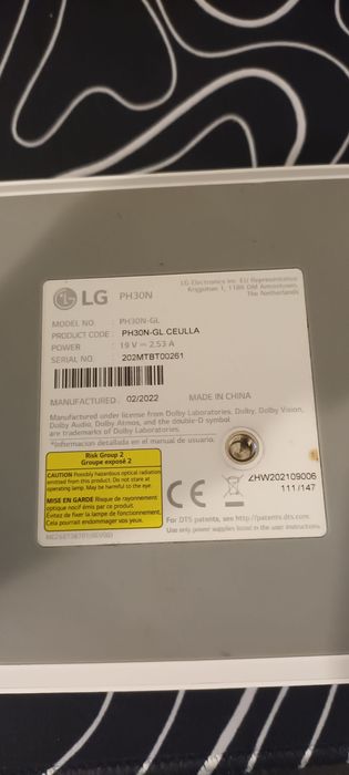 Projetor portátil LG CineBeam modelo PH30N