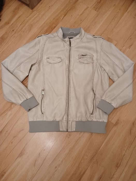 Kurtka skóropodobna