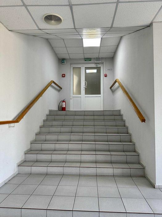 Офіс в БЦ, 2 кабінети, площа 54 м.кв., метро Дорогожичі, власник