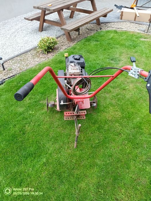 Glebogryzarka Briggs&Stratton 5.5Hp