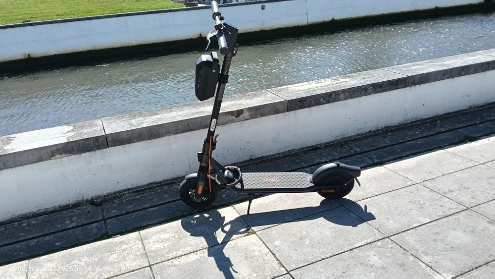 Segway Ninebot kickscooter F2 PRO