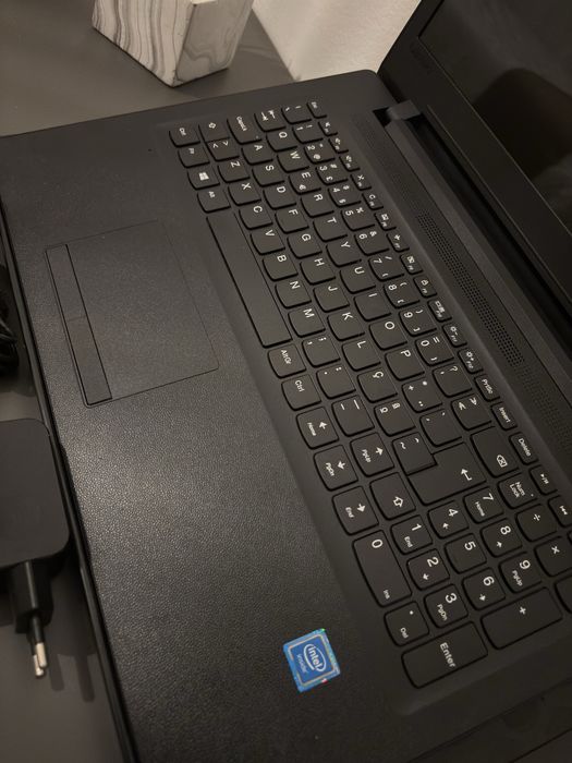 portátil Lenovo IdeaPad 110-15IBR