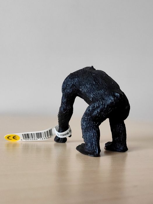 Kolekcjonerska figurka małpy Schleich 2012.