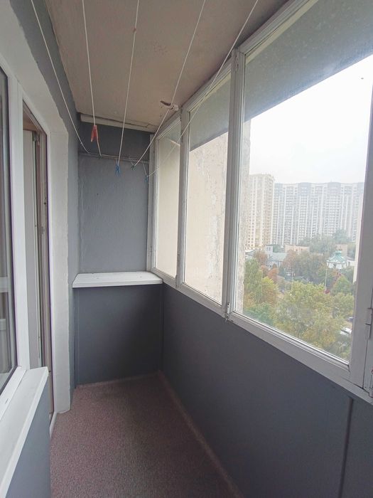 Продається квартира. М ДЕМІЇВСЬКА