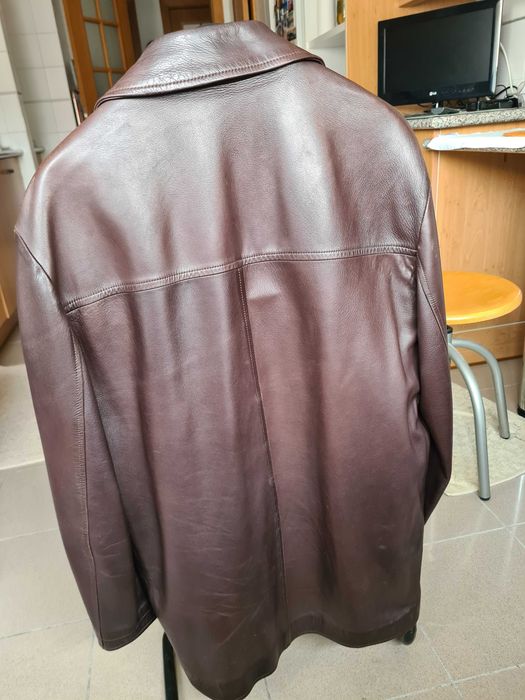 Vendo casaco Massimo Dutti, em pele napa castanha, tamanho M/38