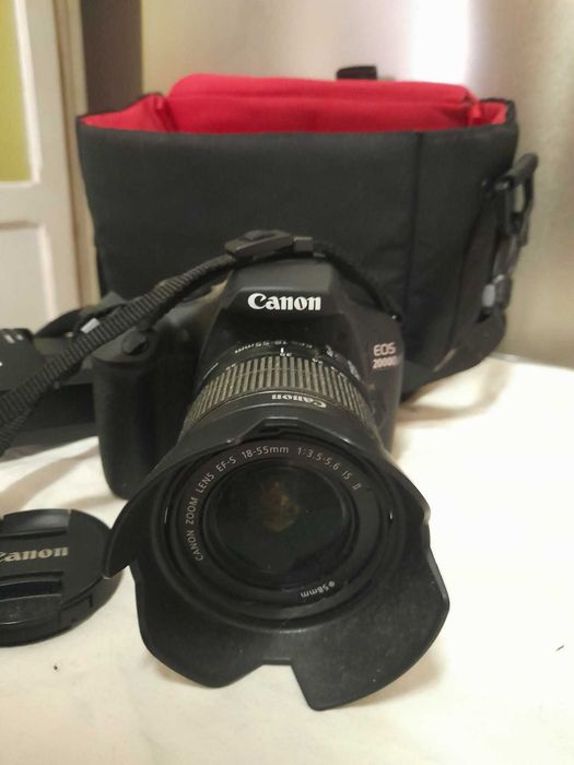 Máquina Canon EOS-2000D