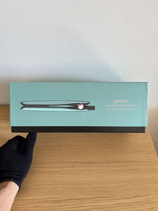 prostownica do włosów ghd w limitowanej edycji z etui