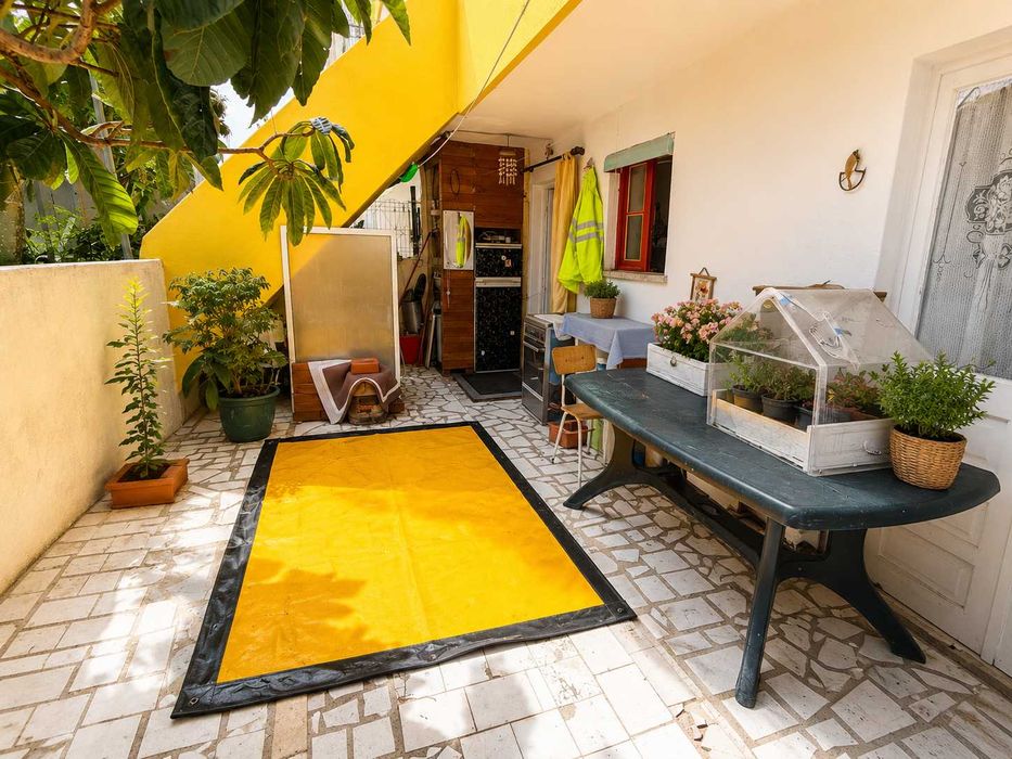 Apartamento T2 na Arrentela, Seixal para Remodelar