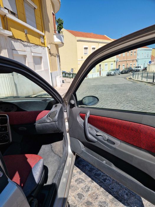 Lancia Y 1.2 gasolina 1999