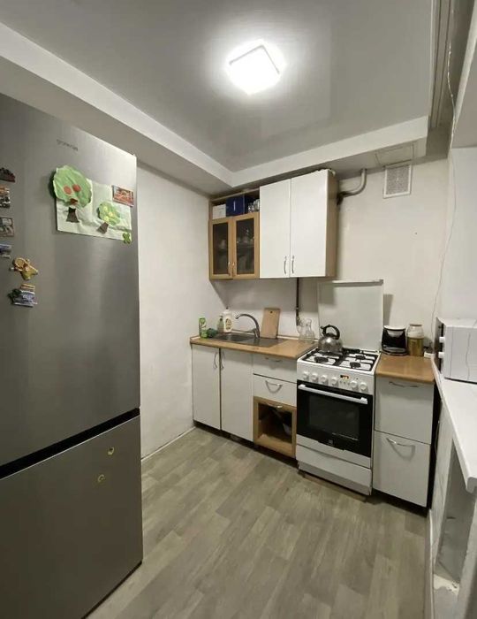 Продам 3к квартиру по улице Космонавтов. Приднепровск