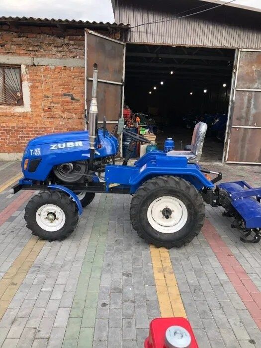 Минитрактор Зубр Т-25 + фреза + плуг! Міні трактор ZUBR T-25 Доставка!