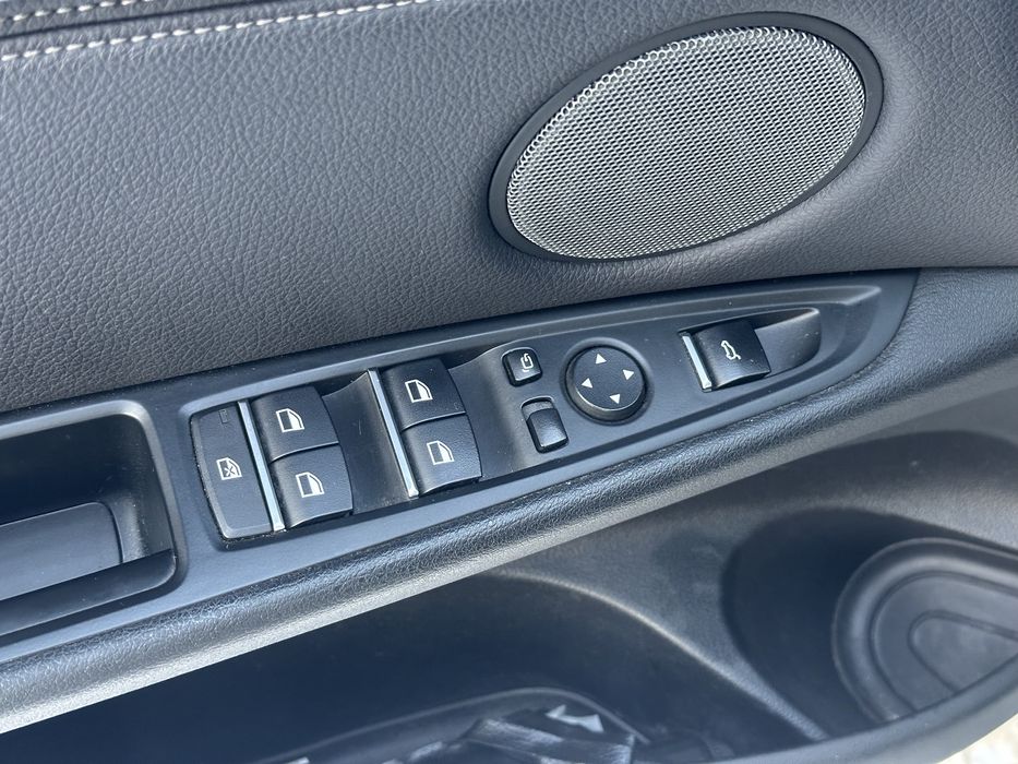 BMW X5 x Drive 40e 2017 року Plug-in Hybrid (PHEV)