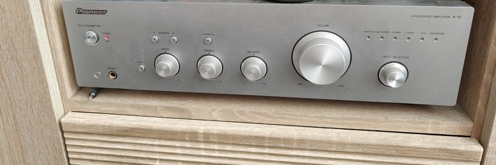 Pioneer A-10AE Silver Zintegrowany wzmacniacz