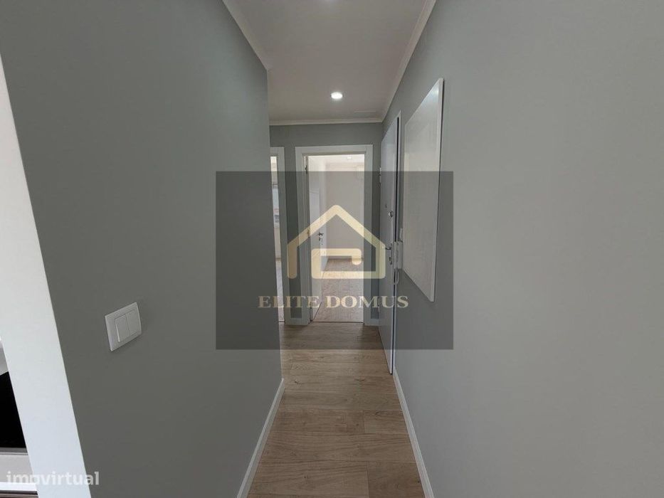 T2 + 1 Totalmente Remodelado, Odivelas!