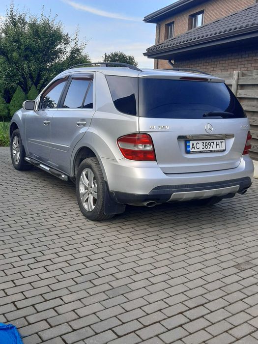 Мерседес МЛ-350. Газ-бензин.