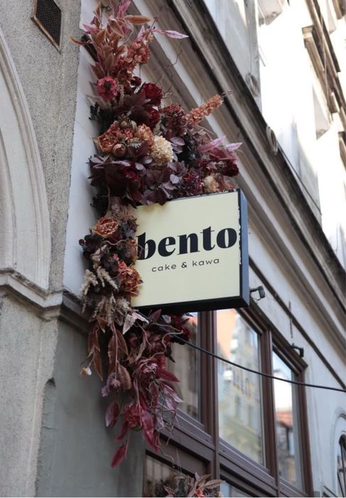 Odstąpię kawiarnię z pracownią cukierniczą