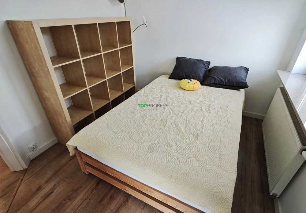 Przestronne 4 pokoje, balkon, garaż, ul.Płaskowickiej - Widok 4