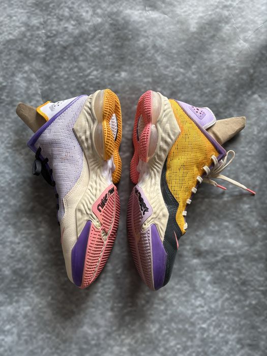 Buty nowe lebron XIX Low 45 do koszykówki Y2K vintage