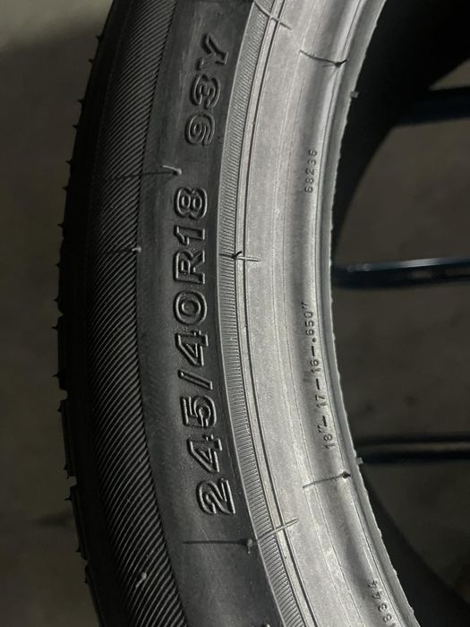 256/40/18 R18 Bridgestone Potenza S001 4шт нові