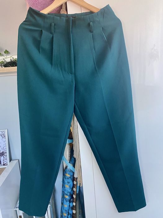 Eleganckie spodnie materialowe 38