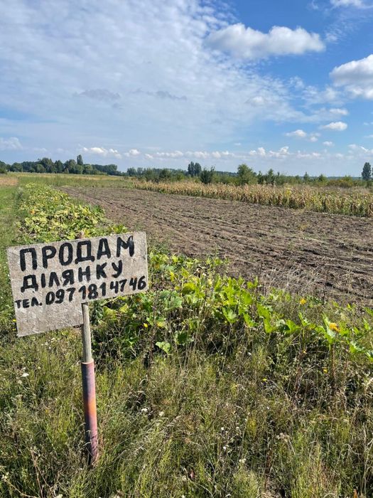 ПРОДАЖ ДІЛЯНКИ ПІД ЗАБУДОВУ      с. Гуменне (15 хв від м. Вінниця)