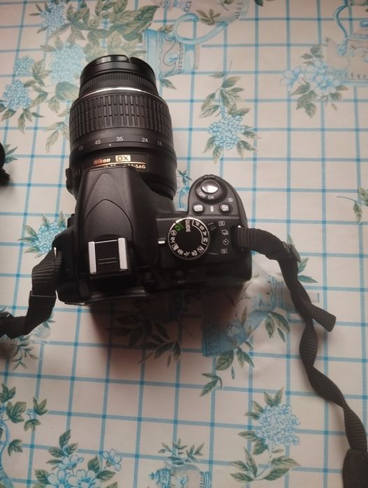 Фотоапарат Nikon D3100