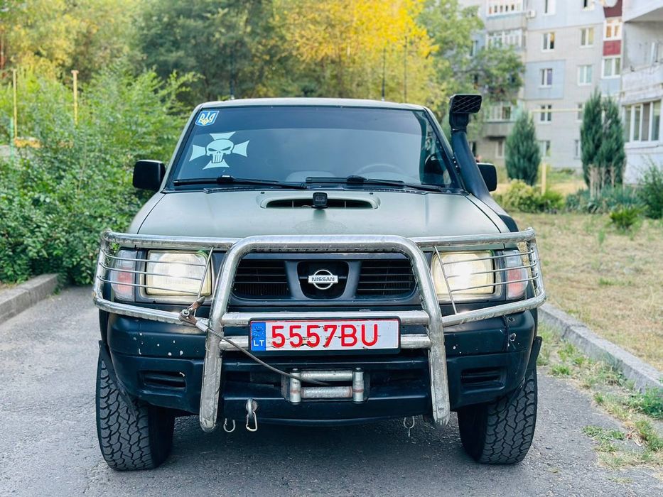 Nissan Navara  4x4 , полный привод 
Двигун працю