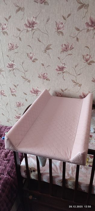 Пеленальна дошка