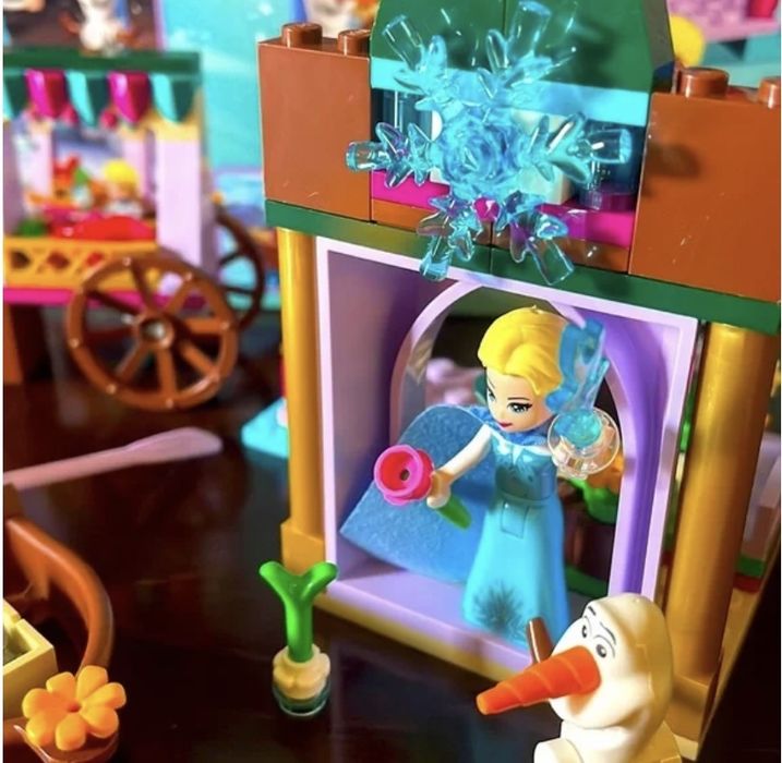 Lego 41155 Disney przygoda Elzy na targu