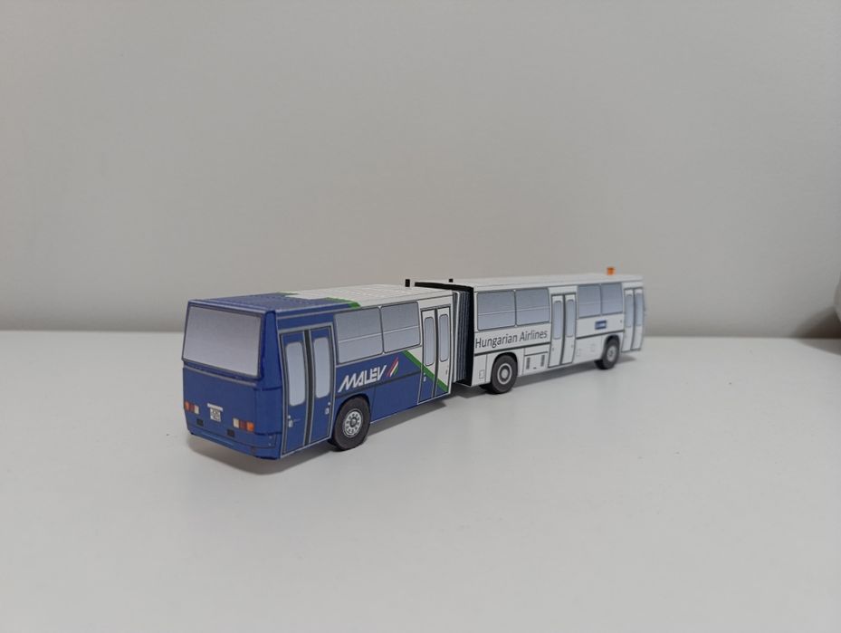 autobus miejski Ikarus 280 lotnisko samolot airbus tag ciężarówka zaba