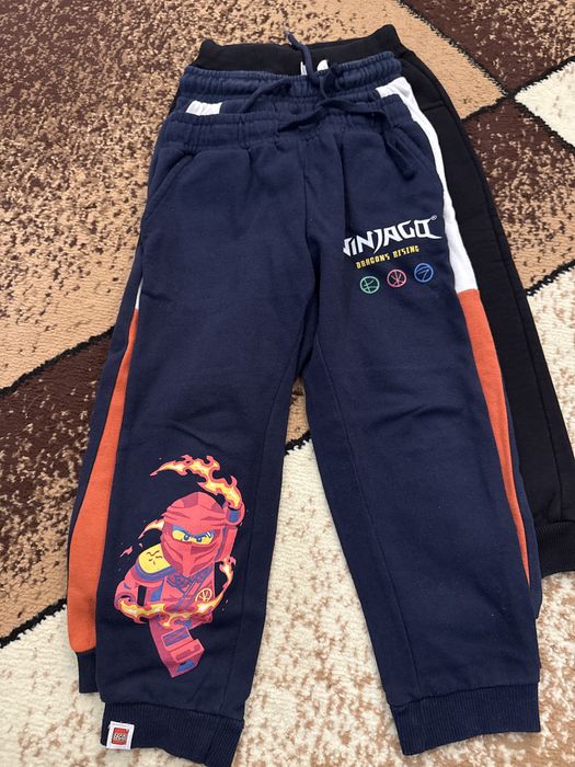 Продам дитячий одяг на хлопчика 3/4 роки.
