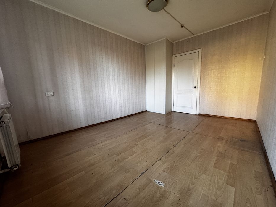 Продаж приміщення