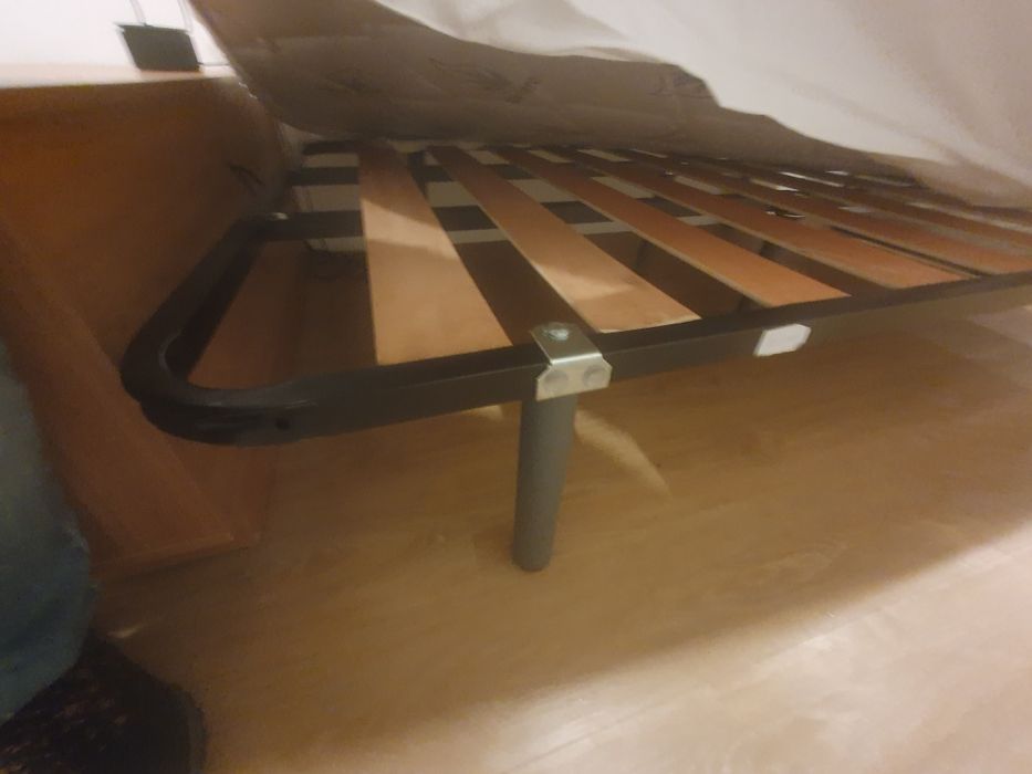 Estrado com pés 135 x 200