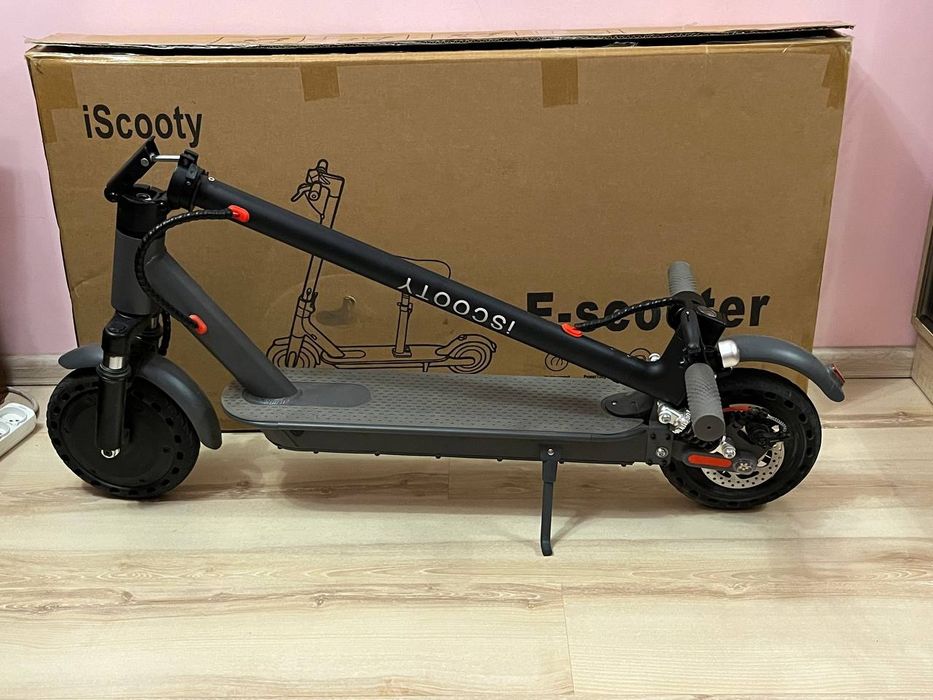Електросамокат E-scooter