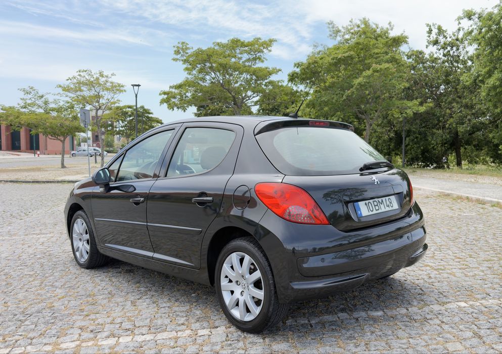 Peugeot 207 - 1.6HDi