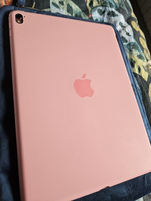 Ipad Pro 9.7 cala Wi-Fi 256gb Rose Gold + rysik Ipencil