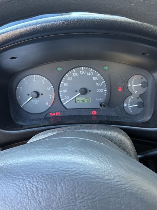 Vendo mitsubishi lancer de 1997 para peças ou utilização