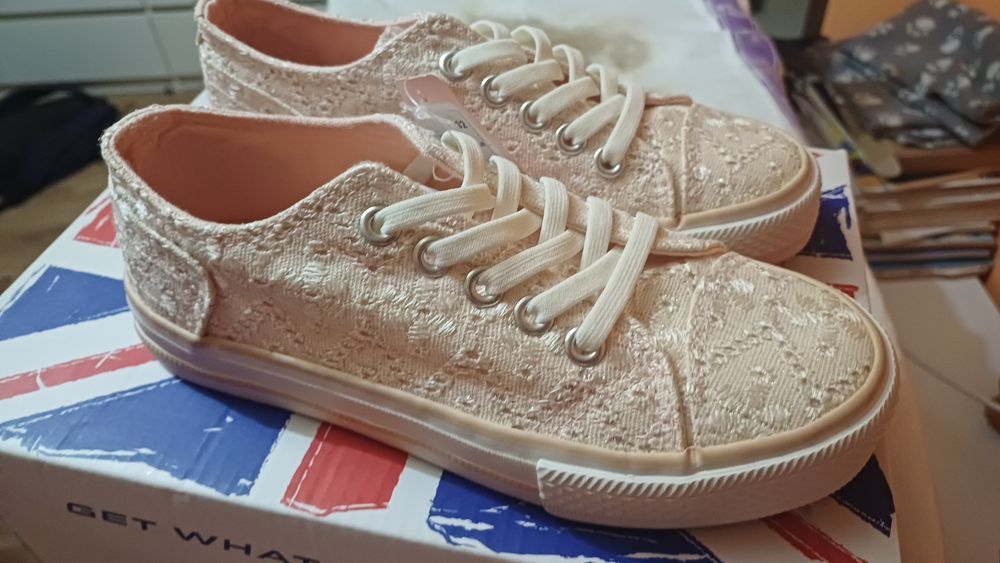 Buty nowe rozmiar  32