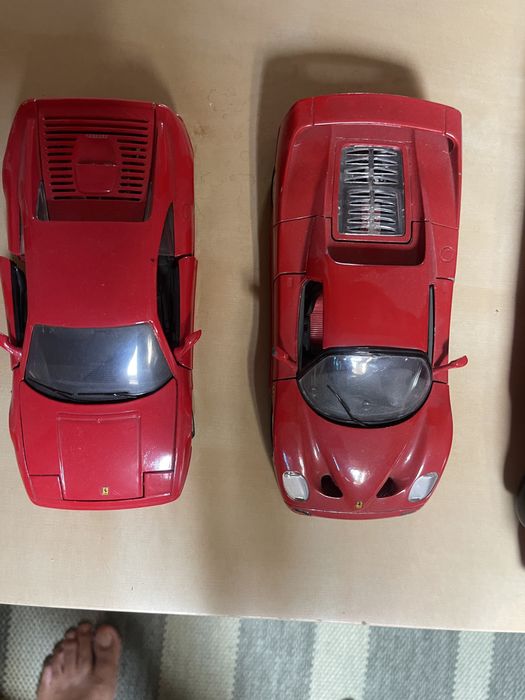 Carros de colecao em bom estado