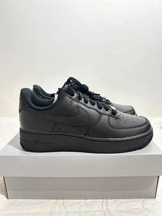 Air_ Force_ 1 Low_ '07 Black R.40,5