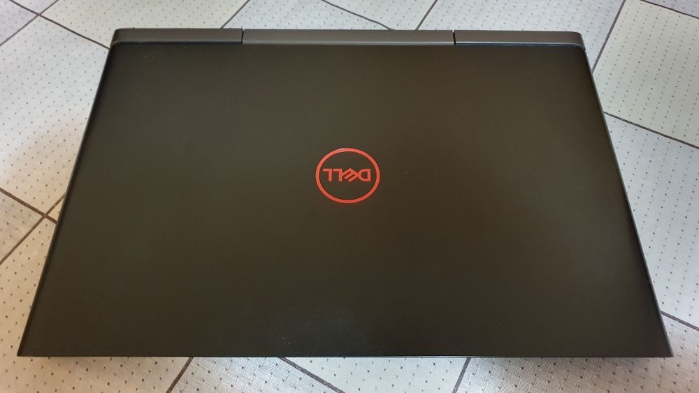 専用！DELL inspiron 15-7577 訳あり！ Ноутбук Б/В Dell Inspiron 7577 15.6 FHD IPS/ Intel Core i7