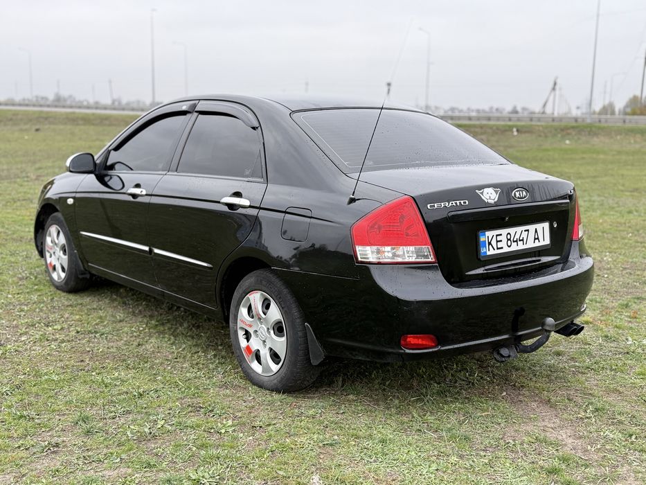 Kia Cerato 1.6 газ бензин 2007г