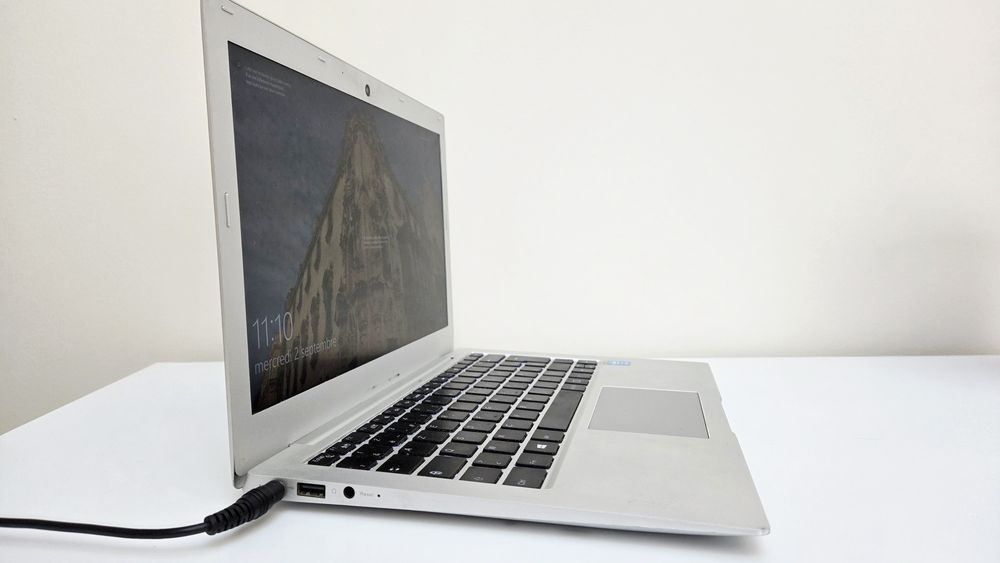 Computador PC portátil ultraleve 13" em alumínio – Intel Core i7 – SSD 500 GB