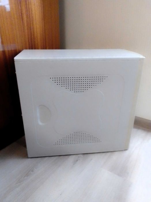 Продам корпус комп`ютера. Корпус компьютера. PC case. Cortex 917.