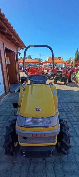 Campanha : Trator Iseki piccoro tc13 + 4 alfaias POUPE 1250€